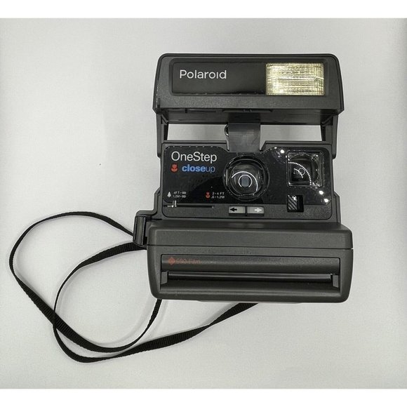 Polaroid One Step 600 Instant Film Camera w CloseUp Faux Leather Bag Untested
